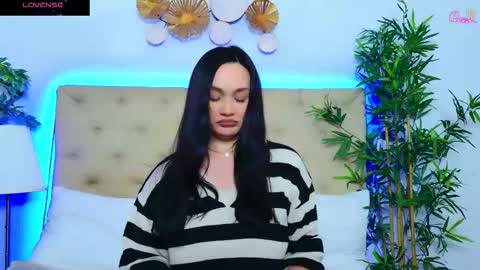 daliyaa_ online show from February 16, 1:09 pm