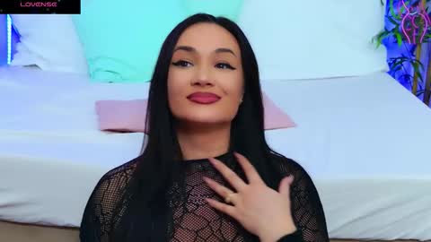 Snapshot of daliyaa_ chatting on October 9, 3:17 pm daliyaa_ online show from October 9, 3:17 pm