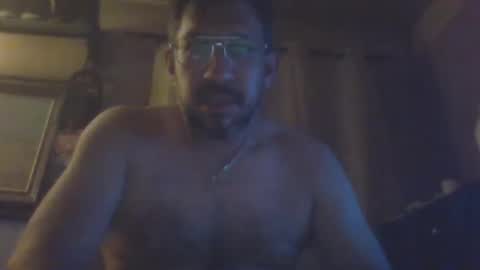Snapshot of dallaspapi2000 chatting on March 7, 7:41 am alex online show from March 7, 7:41 am
