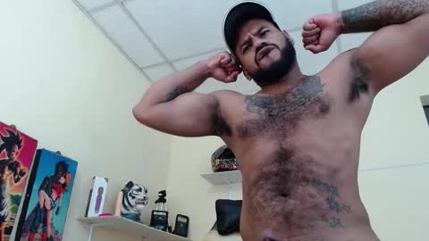 damian64436171 online show from November 3, 1:39 am