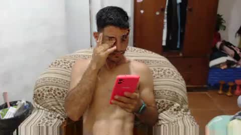 Damian online show from January 17, 1:09 pm