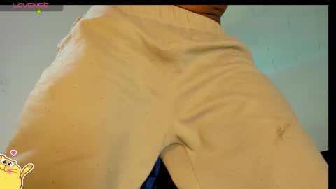 Damian online show from February 25, 3:10 am