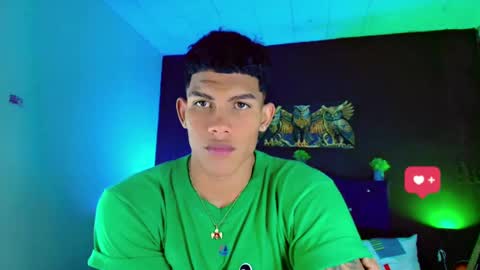 Snapshot of damian_latinxxx chatting on February 28, 3:15 am Damian online show from February 28, 3:15 am