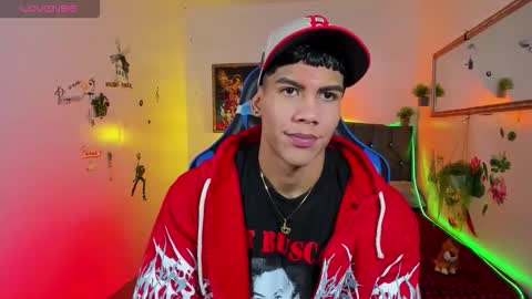 Snapshot of damian_latinxxx chatting on October 5, 3:04 am Damian online show from October 5, 3:04 am
