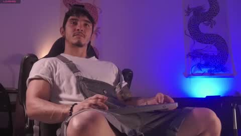 insta damn8   --------  online show from February 16, 12:52 am