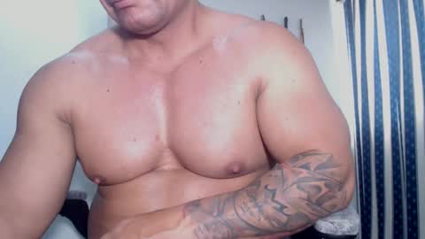 Snapshot of dammuscle chatting on September 21, 6:12 pm dammuscle online show from September 21, 6:12 pm