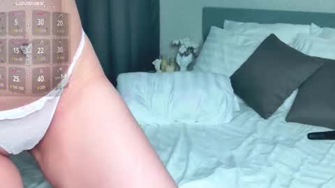 Julia online show from March 14, 3:21 am