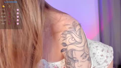  Tiana  online show from March 18, 3:51 pm