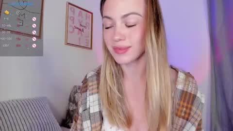  Tiana  online show from November 28, 4:47 pm