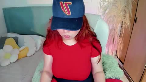 Snapshot of damn_that_booty chatting on September 9, 11:21 am Criss online show from September 9, 11:21 am