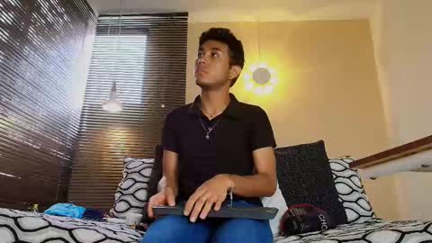 Damon  Salvatore online show from February 16, 7:34 pm