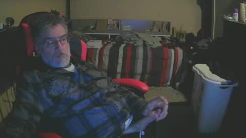 dan137111 online show from March 15, 11:57 am