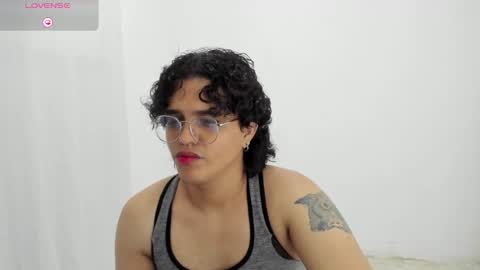 Diane Blosson online show from February 15, 7:01 pm