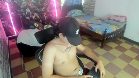 Snapshot of dan_cristancho chatting on September 26, 3:20 pm dan cristancho online show from September 26, 3:20 pm