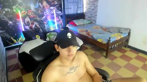 Snapshot of dan_cristancho chatting on October 17, 5:28 pm dan cristancho online show from October 17, 5:28 pm