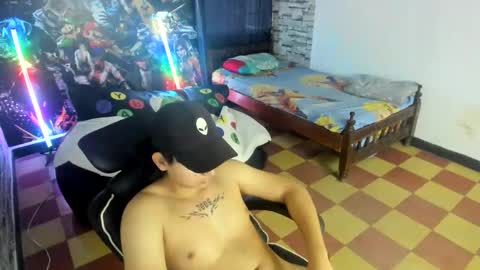 Snapshot of dan_cristancho chatting on October 16, 1:55 pm dan cristancho online show from October 16, 1:55 pm