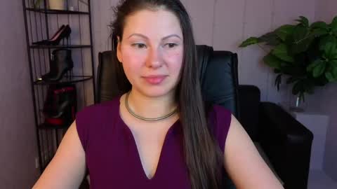 Dana Dom online show from April 14, 4:05 am