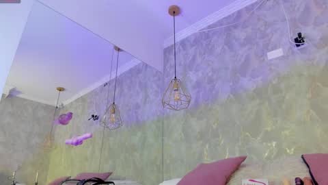    online show from November 7, 12:57 am