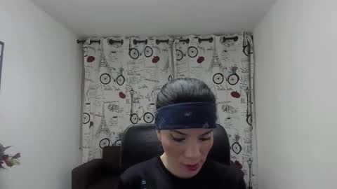 Danaa Rey online show from October 16, 5:34 pm