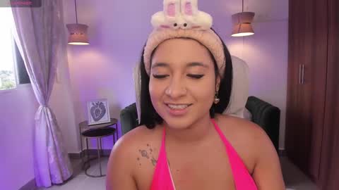 Dandara   online show from October 15, 8:20 pm