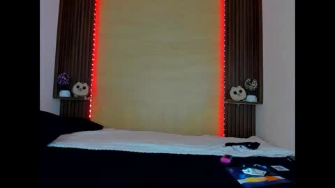 Dandy wolf online show from March 9, 2:29 am