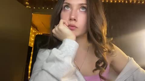 dangerous_softness online show from April 15, 7:58 pm