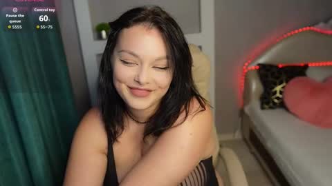 dani_kittys online show from October 18, 11:25 am