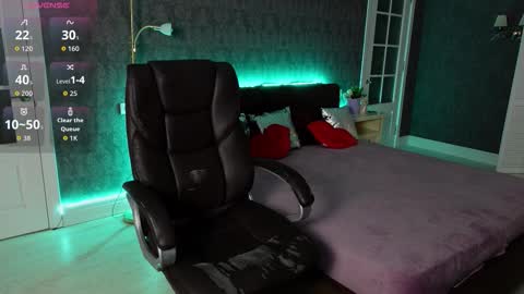 dani_kittys online show from September 19, 7:23 am