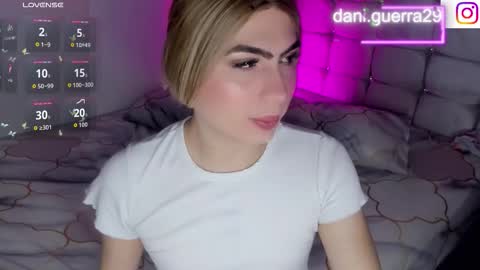 dani online show from October 17, 11:31 pm