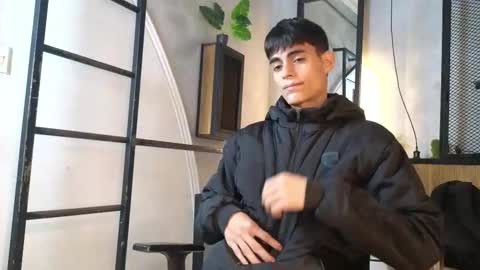 dani_mc online show from January 16, 11:41 am