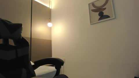 Dania online show from February 28, 3:32 am