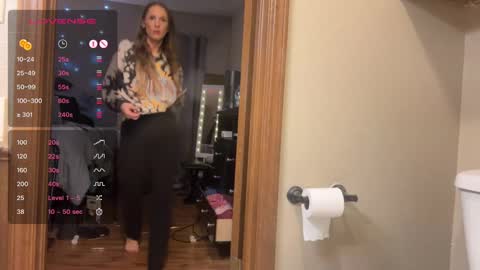 Dani Dragon online show from January 9, 2:18 pm