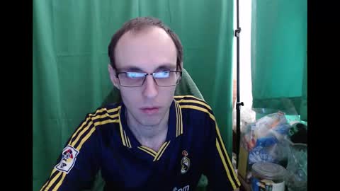 Daniel9121 online show from February 12, 10:30 am