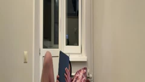 Daniel online show from March 27, 6:53 pm