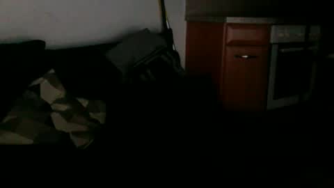 newcumer online show from February 19, 12:25 am