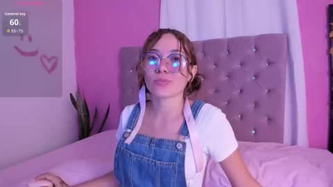 Daniela Brown online show from September 22, 12:15 am