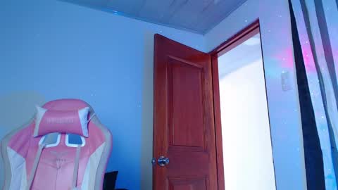 DANIELA online show from March 30, 6:52 pm