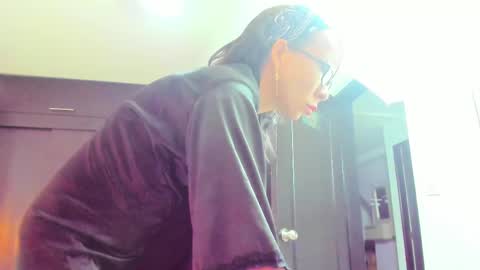 Snapshot of daniela_xue chatting on February 27, 6:46 am lorena online show from February 27, 6:46 am