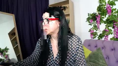 danielabliss online show from February 25, 1:21 pm