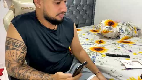 Snapshot of danielaw777 chatting on October 11, 3:00 am danielaw777 online show from October 11, 3:00 am