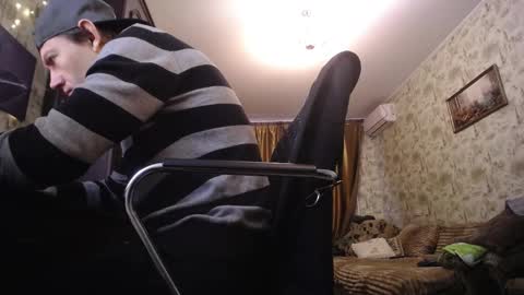 Snapshot of danielgraysoon chatting on March 2, 11:39 am Daniel Grayson online show from March 2, 11:39 am