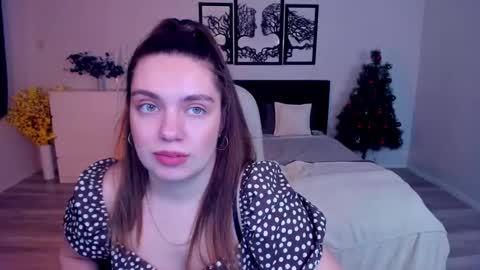 Snapshot of daniellasweet20 chatting on January 14, 2:11 pm Daniella online show from January 14, 2:11 pm