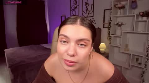 Snapshot of daniellasweet20 chatting on September 16, 11:01 am Daniella online show from September 16, 11:01 am