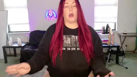 Danielle Banks online show from September 12, 4:31 pm