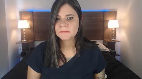 daniellerain online show from November 2, 5:46 pm