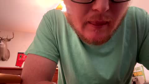 Snapshot of danielp_mod_cb chatting on December 2, 8:06 pm Daniel y. online show from December 2, 8:06 pm