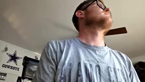 Daniel    y. online show from February 27, 11:19 pm