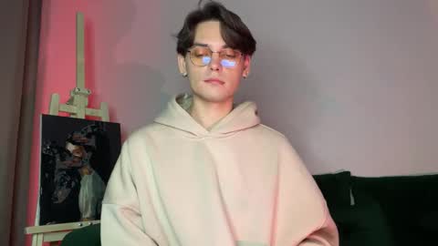 danieltuckerr online show from November 27, 10:17 pm