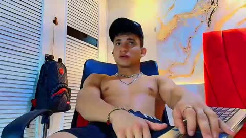 Snapshot of danii_scot chatting on October 4, 3:59 am Dani online show from October 4, 3:59 am