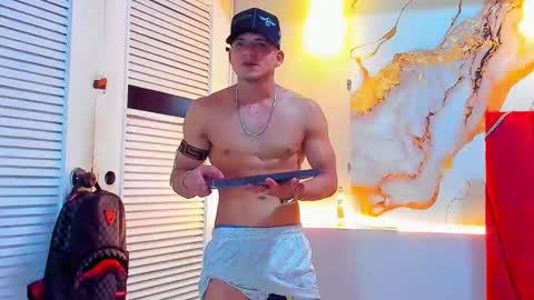 Snapshot of danii_scot chatting on September 29, 4:00 am Dani online show from September 29, 4:00 am
